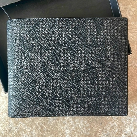 Brand New Michael Kors Men's Wallet Black Logo Jet Set Slim Billfold in Box - Picture 3 of 16